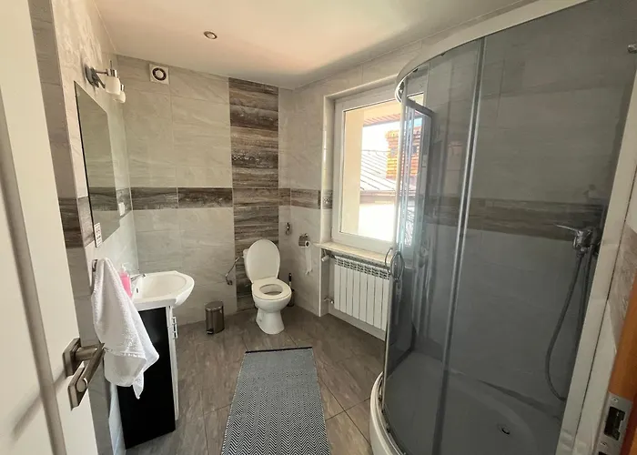 Private Bathroom Triple Room